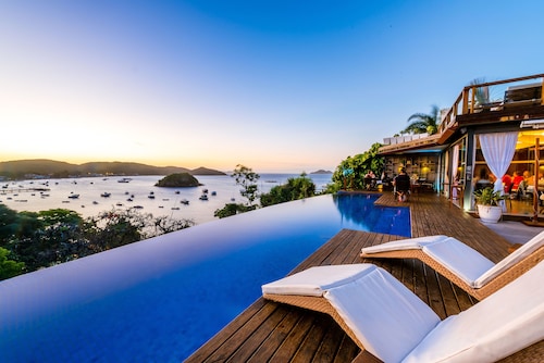 Abracadabra Boutique Hotel