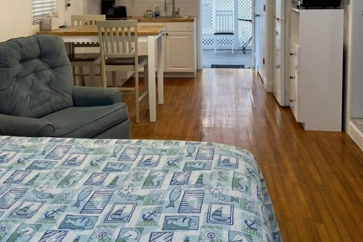 Monolocale comfort | Ferro/asse da stiro, Wi-Fi gratuito, lenzuola