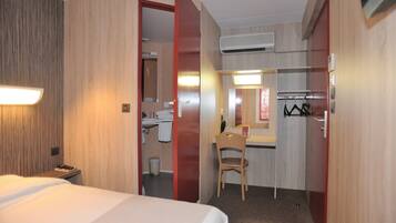 Literie de qualité supérieure, bureau, chambres insonorisées