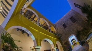Interior detail - Hotel Socaire (Campeche)