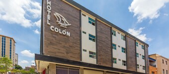 OYO Hotel Colón Express