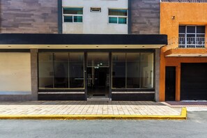 Entrée de l’hébergement