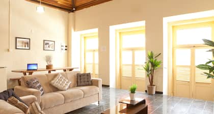 HMG Praia Suites for Rent