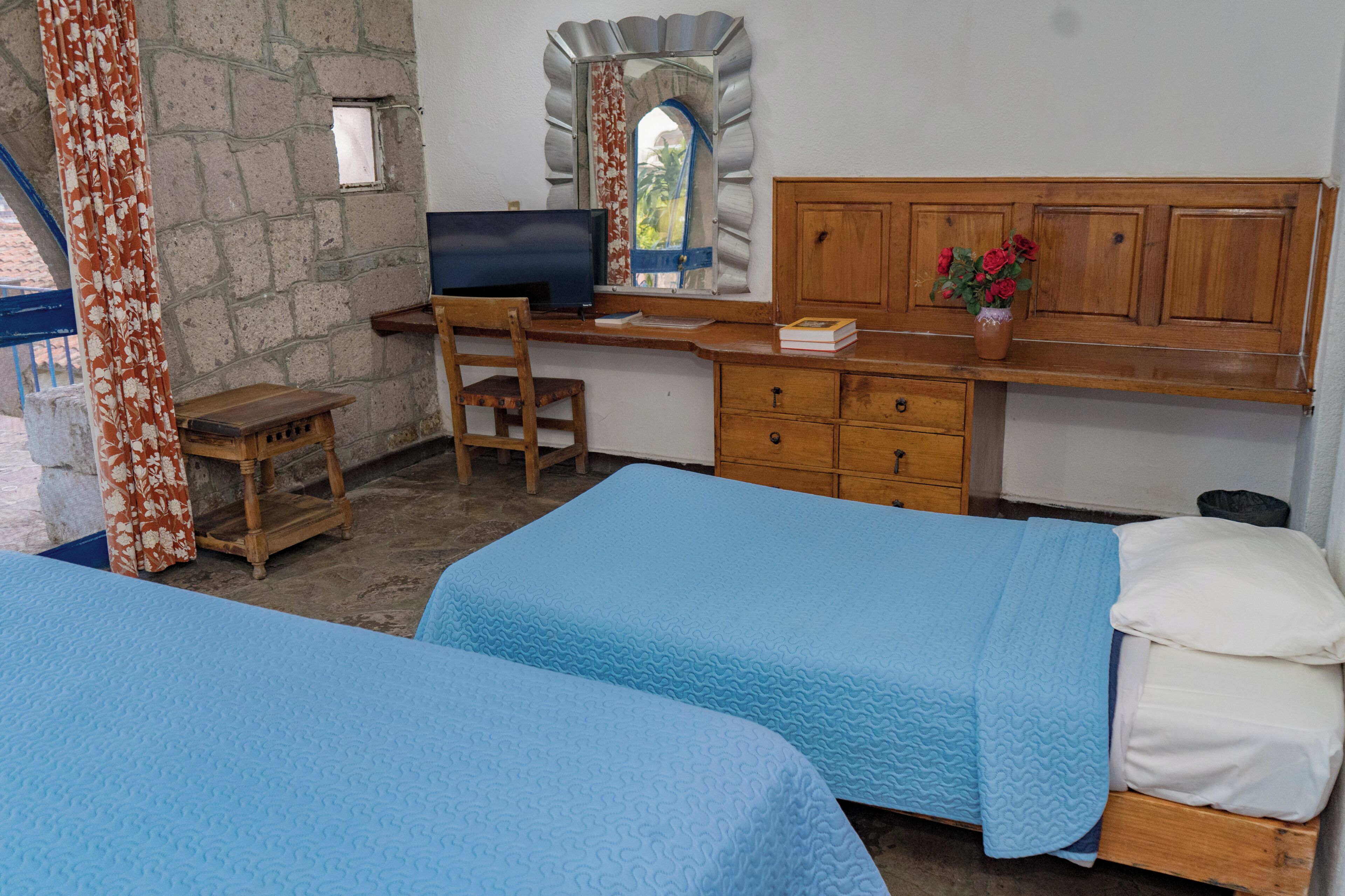 Chambre triple (Marilyn Monroe) | Coffre-fort, literie fournie