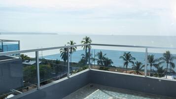 Cobertura superluxo, 5 quartos, terraço, na torre | Terraço/pátio