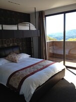 Colchones con pillow-top, decoración personalizada y muebles diferentes