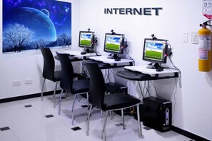 Business centre - Hotel Galeria Real (Bogotá)