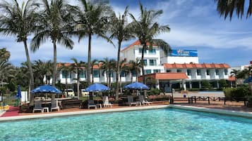 Outdoor pool, open 7:30 AM to 5:00 PM, sun loungers