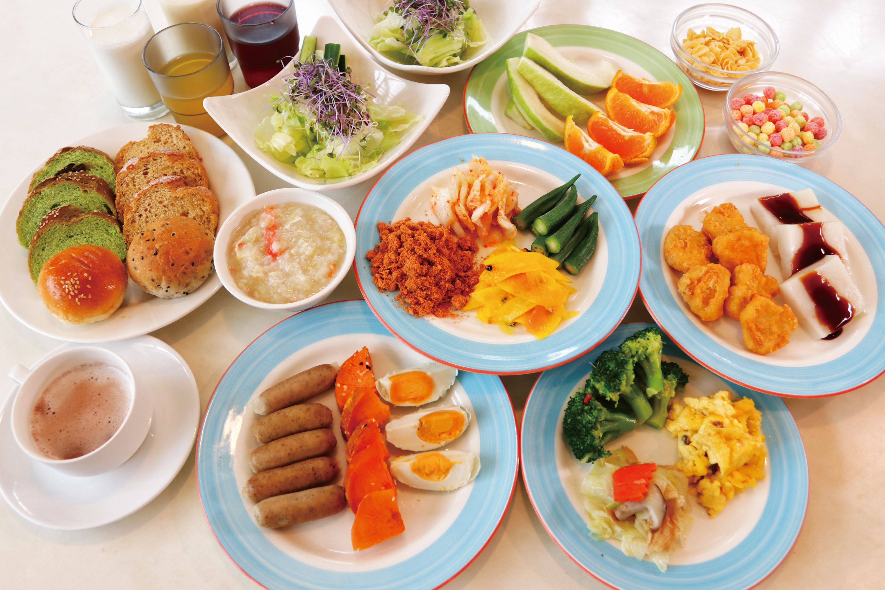 free local cuisine breakfast