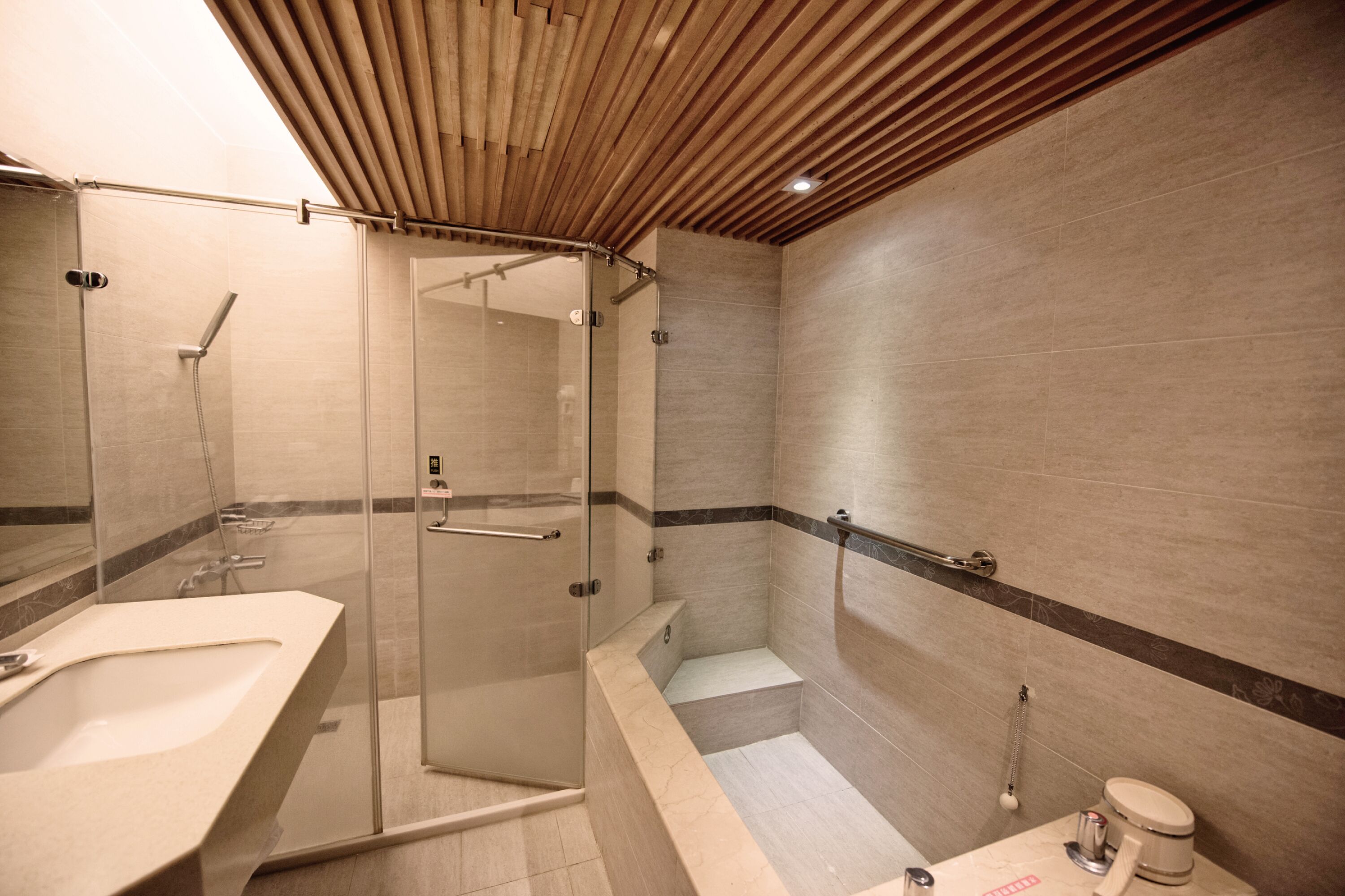 separate bathtub and shower, spring water bathtub, rainfall showerhead