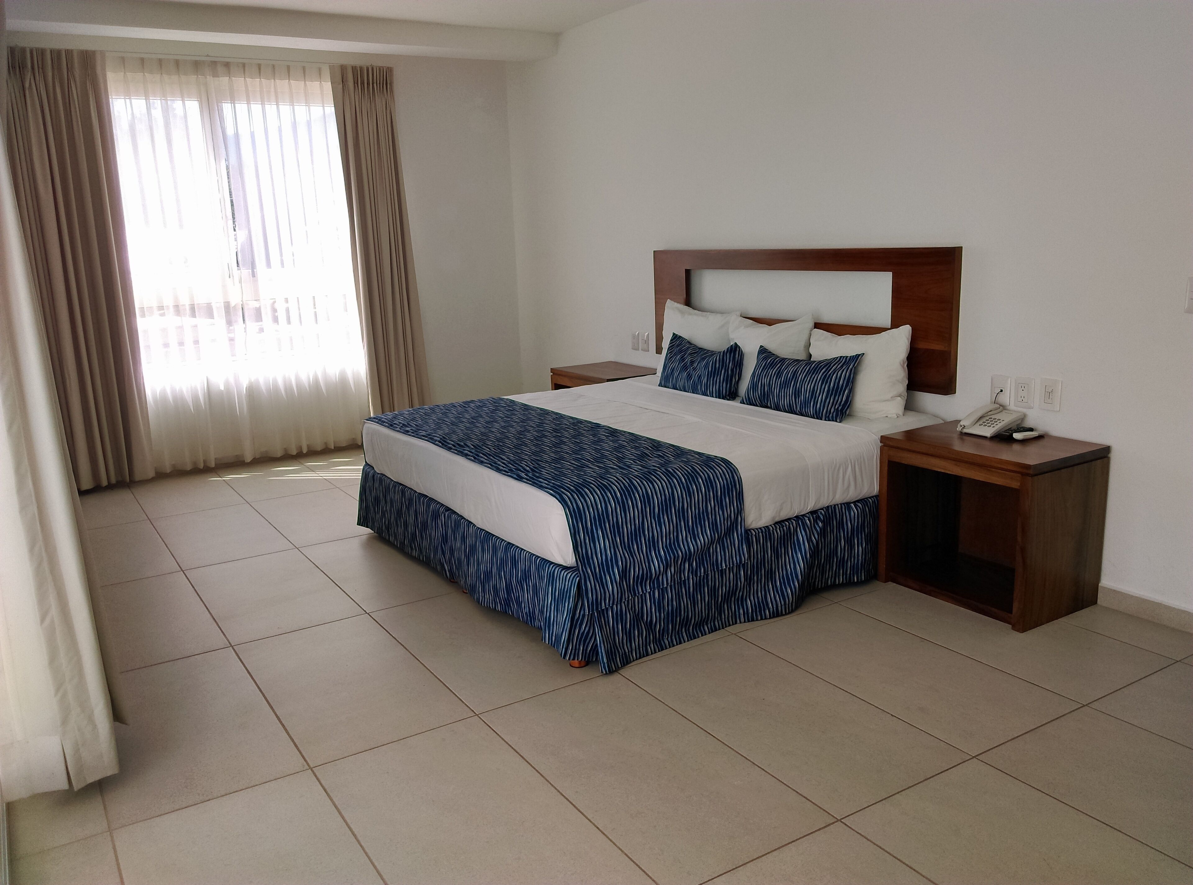 studio, garden view | in-room safe, free wifi