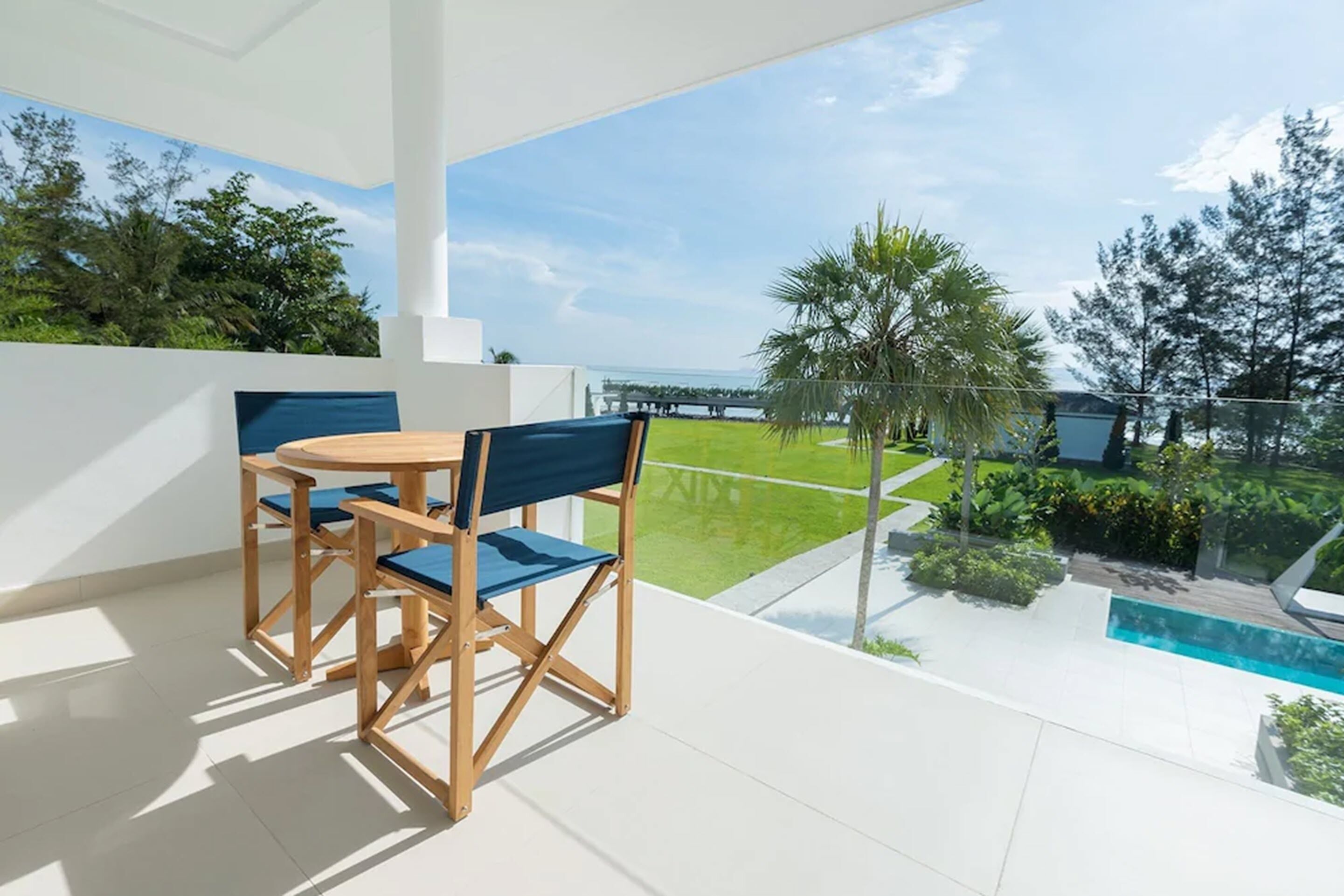 Cove Balcony Suite | Terrasse/Patio