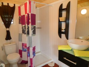 Bungalow | Badezimmer
