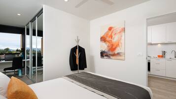 Espace de travail pour ordinateur portable, rideaux occultants