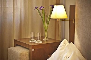 Minibar, camas supletorias, wifi gratis