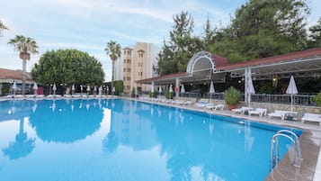 Indoor pool, 2 outdoor pools, pool umbrellas, sun loungers