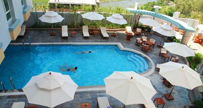 Kaya Hotel