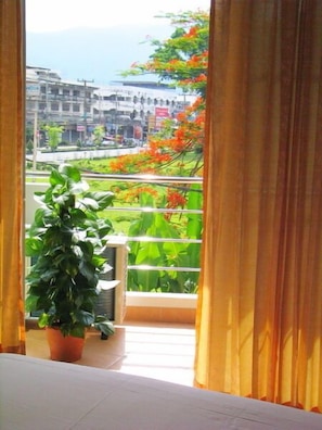 Quarto casal luxo | Vista da sacada