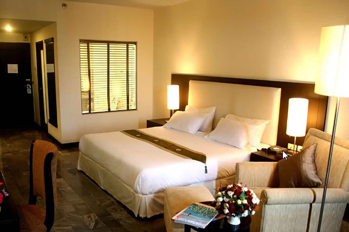Lanna Suite | Meja, Wi-fi percuma, cadar katil