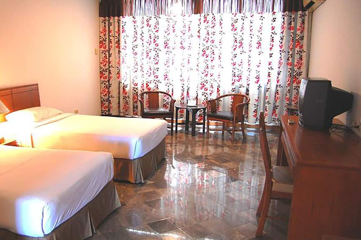 Superior Plus Room  | โต๊ะทำงาน, Wi-Fi ฟรี, ผ้าปูที่นอน
