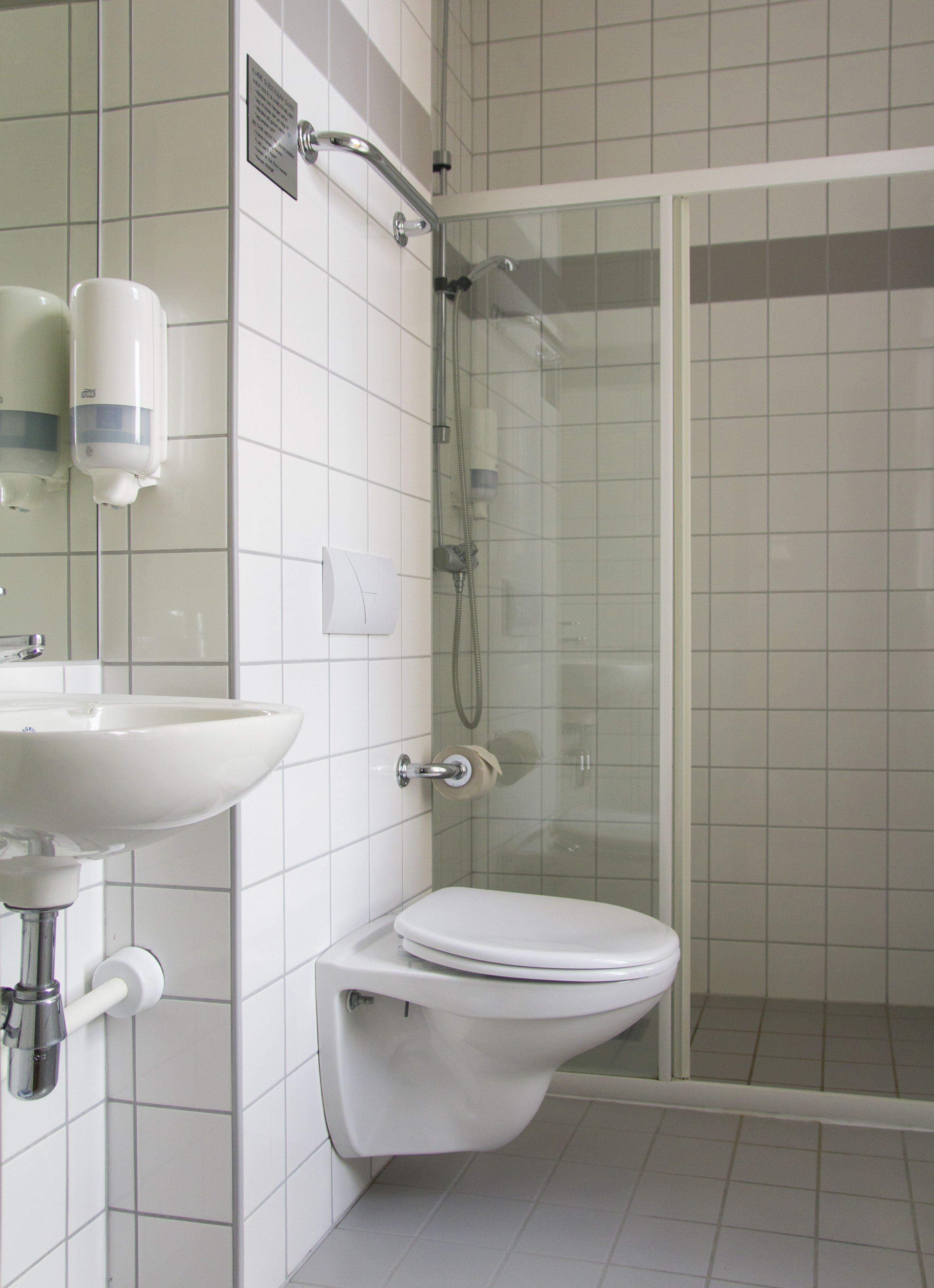 superior single room, 1 single bed | bathroom | eco-friendly toiletries, heated floors, towels