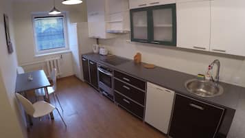 Apartamento, 2 habitaciones | Cocina privada