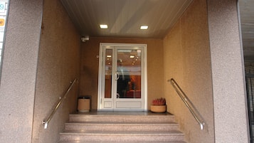 EntrĂ©e de lâhĂ©bergement