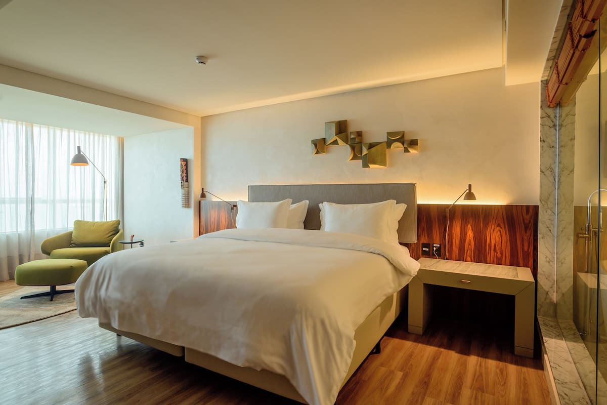 Executive Suite