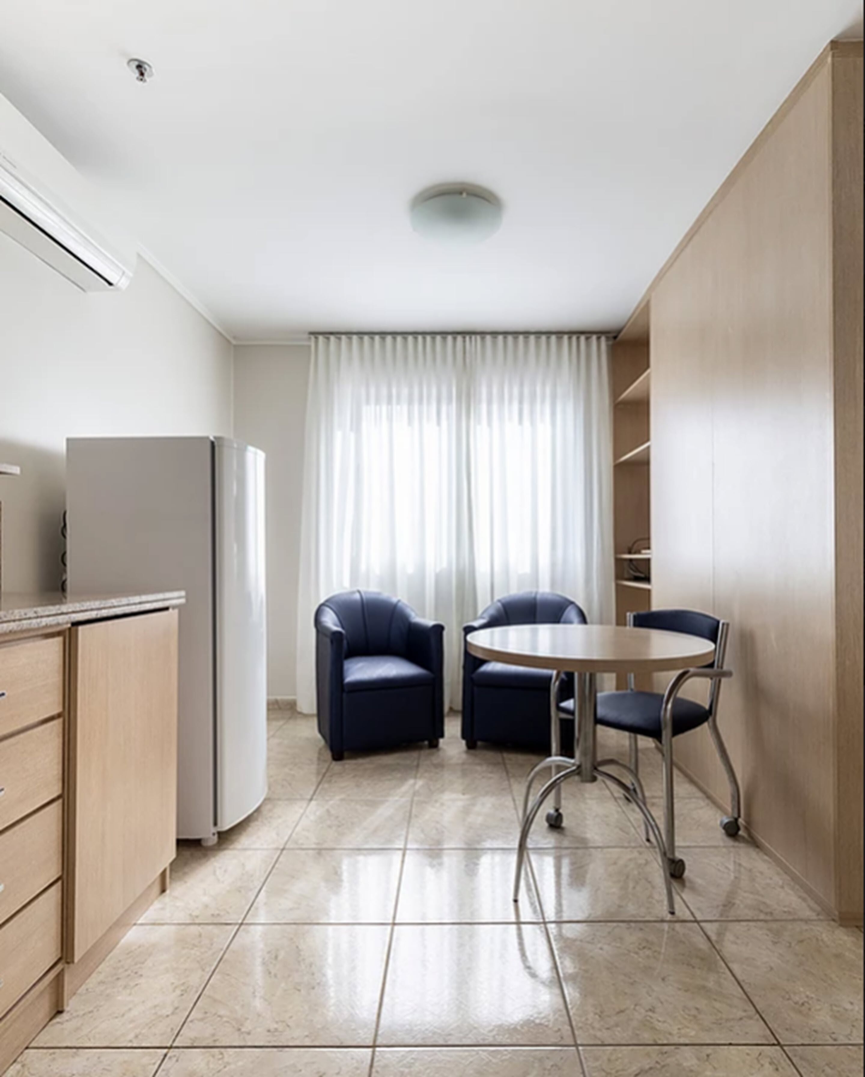standard apartment | minibar, in-room safe, desk, soundproofing