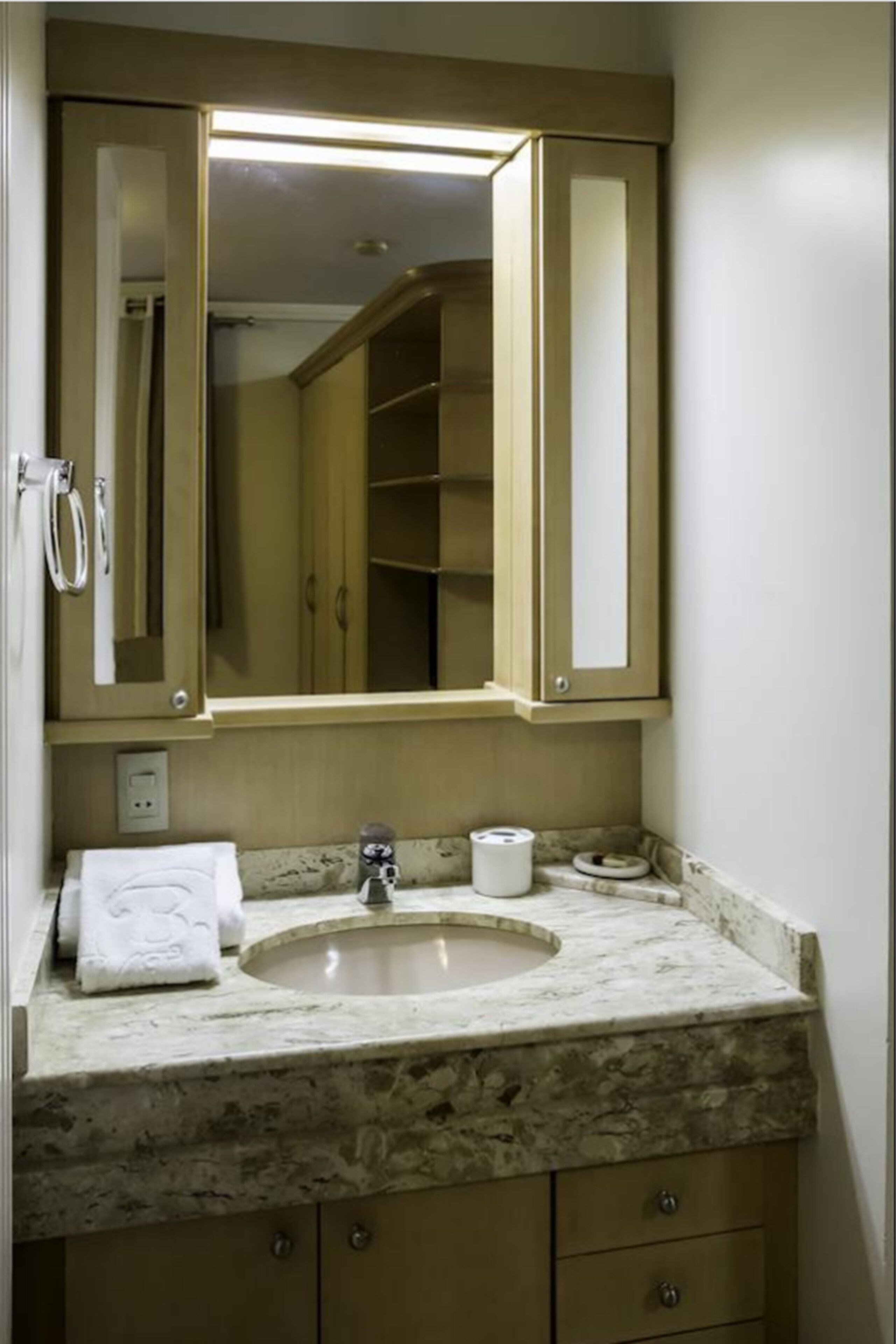 standard apartment | bathroom | shower, hair dryer, towels