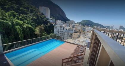 Royalty Copacabana Hotel