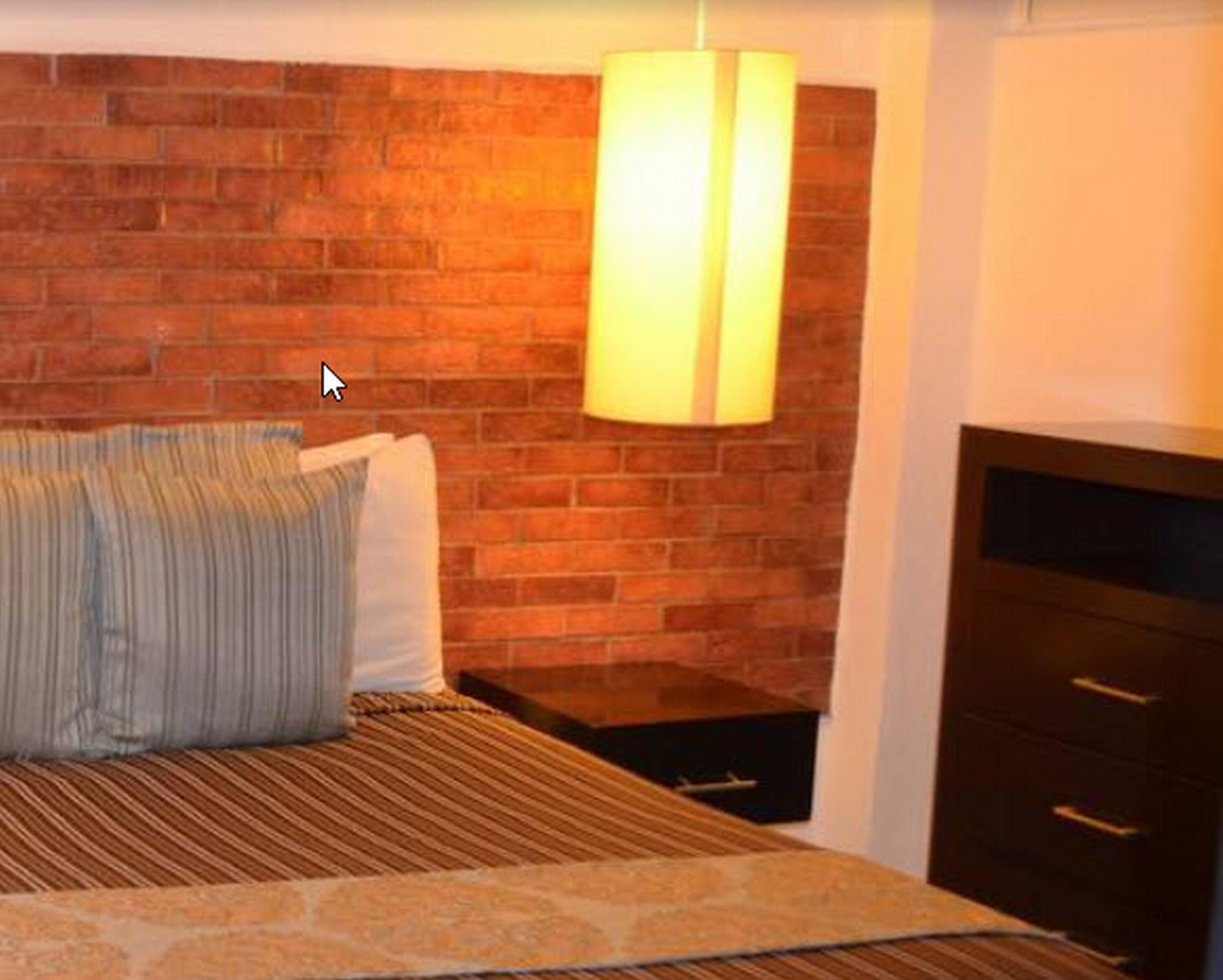 1 bedroom, in-room safe, free wifi, bed sheets