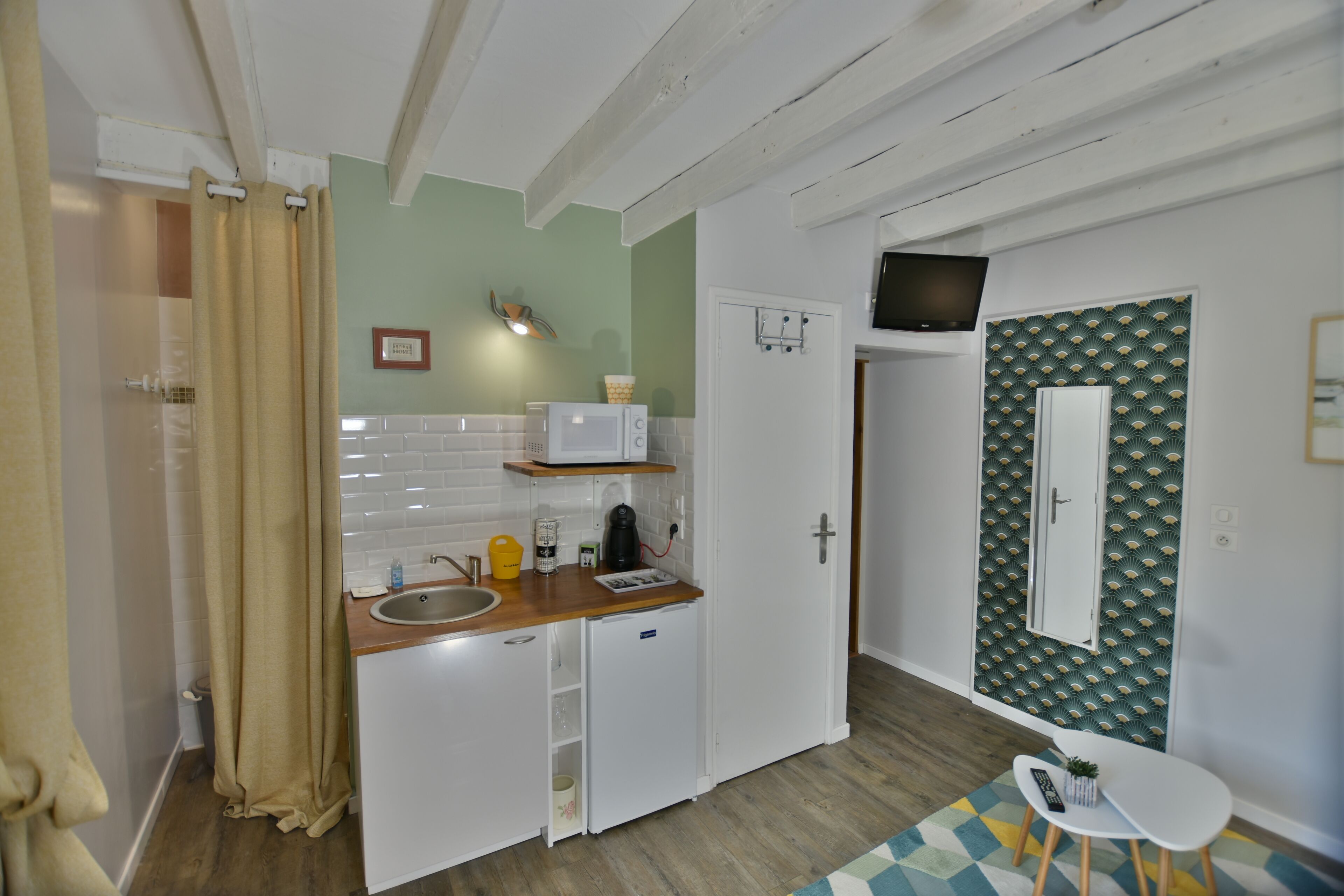 romantic apartment | 1 bedroom, premium bedding, memory-foam beds, individually decorated