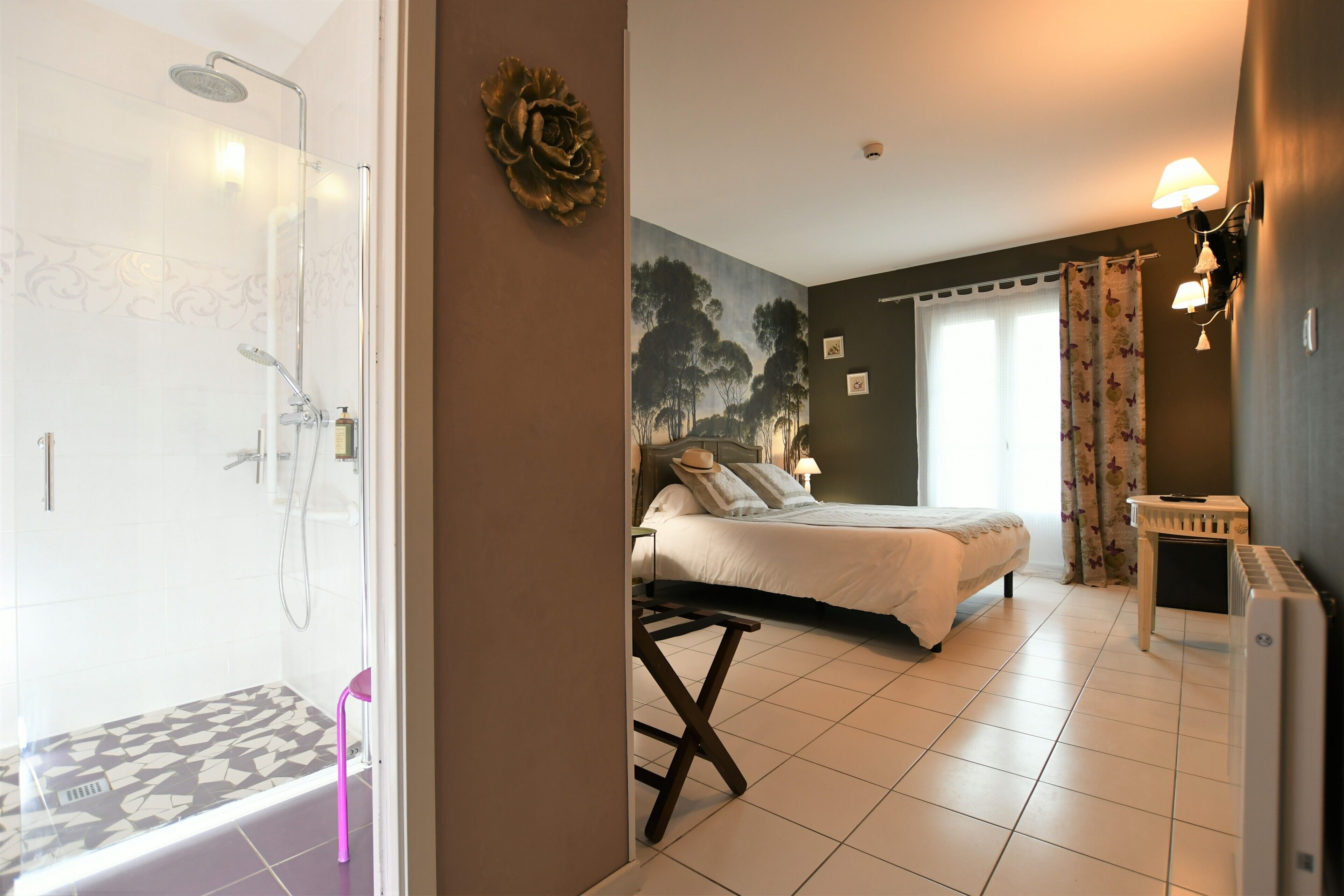 1 bedroom, premium bedding, memory-foam beds, individually decorated