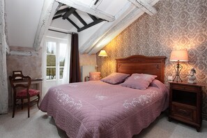 Comfort-Zimmer | Hochwertige Bettwaren, Betten mit Memory-Foam-Matratzen