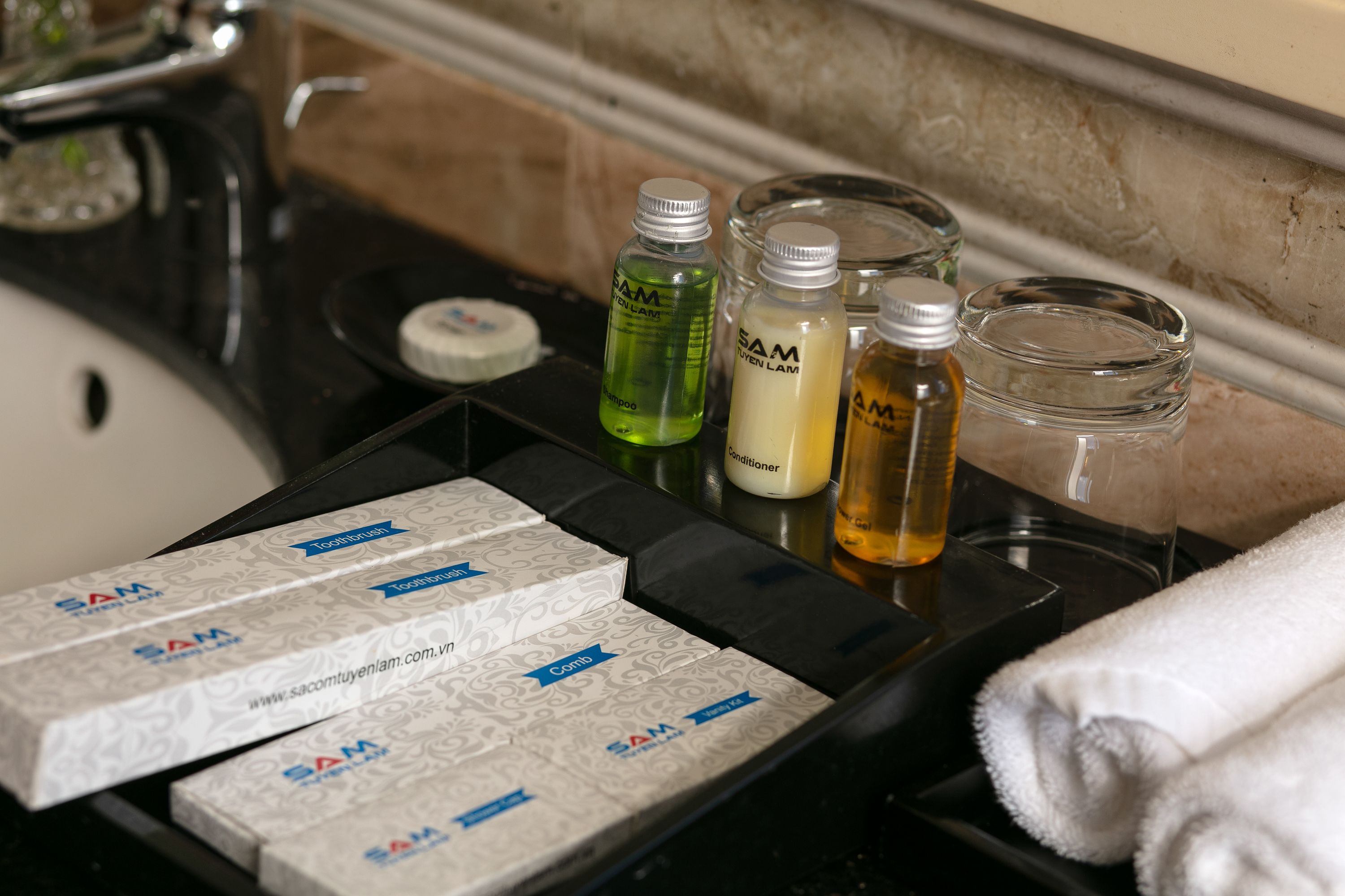 shower, free toiletries, hair dryer, bathrobes