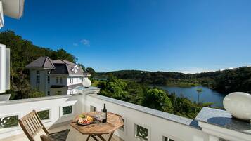 Suite, Lake View | Lake view