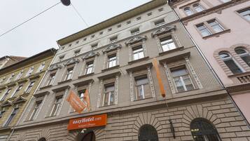 Mặt tiền nơi lưu trú