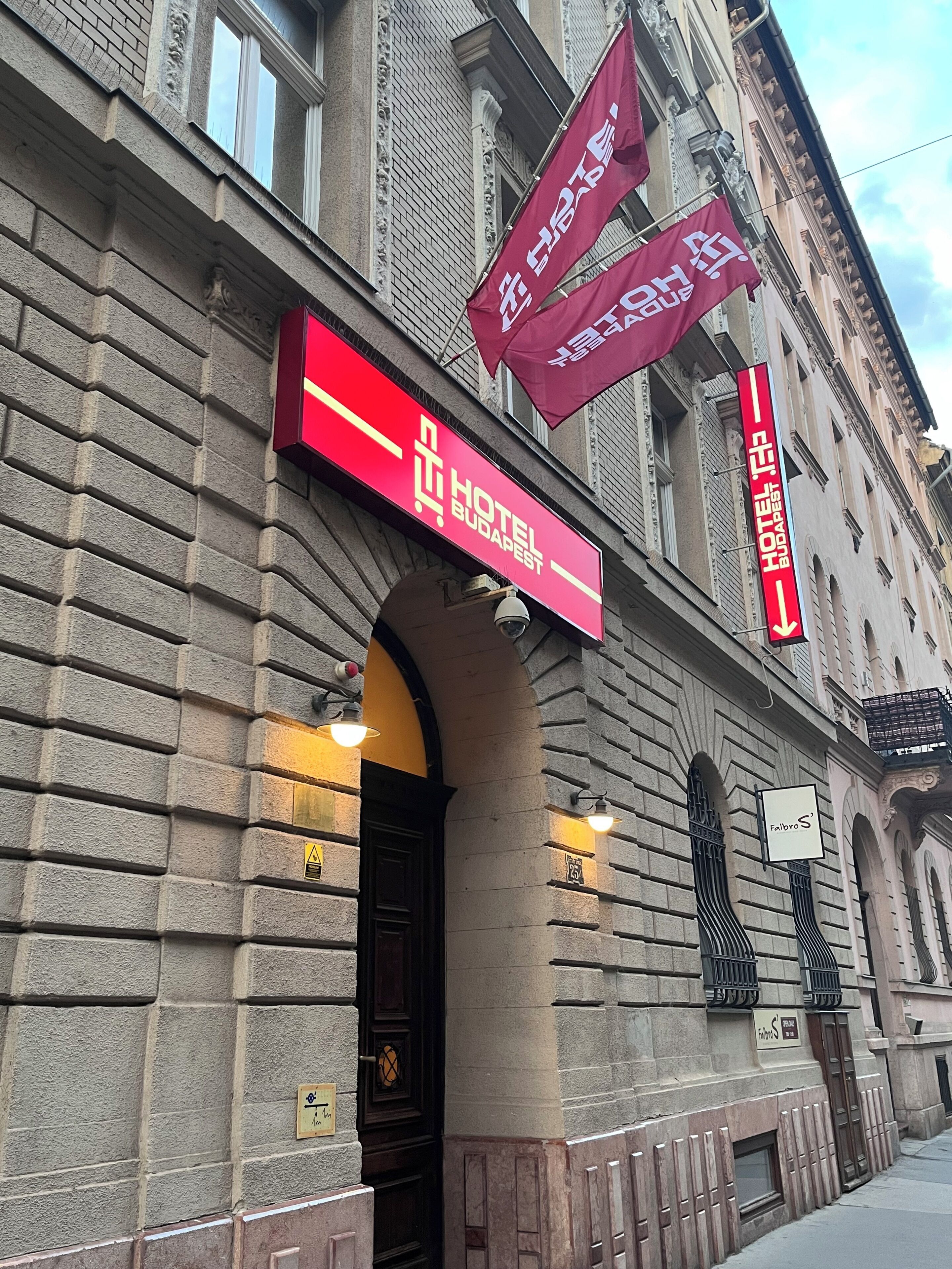 Fachada de la propiedad