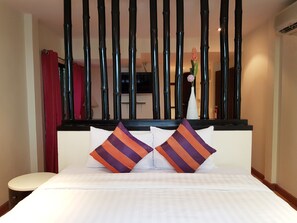 Studio Suite | In-room safe, soundproofing, free WiFi - Studio Sukhumvit 18 by iCheck Inn (Bangkok)