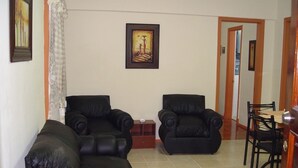 DVD player - Opera Santiago Apartment (Santiago)