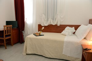 Classic Single Room | View from room - Buonhotel B&B (Bologna)