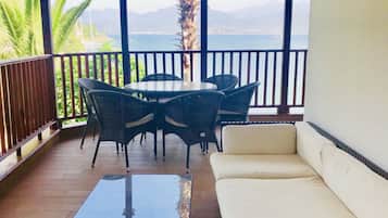 Club Villa, 2 Bedrooms, Kitchen, Sea Facing | Terrace/patio