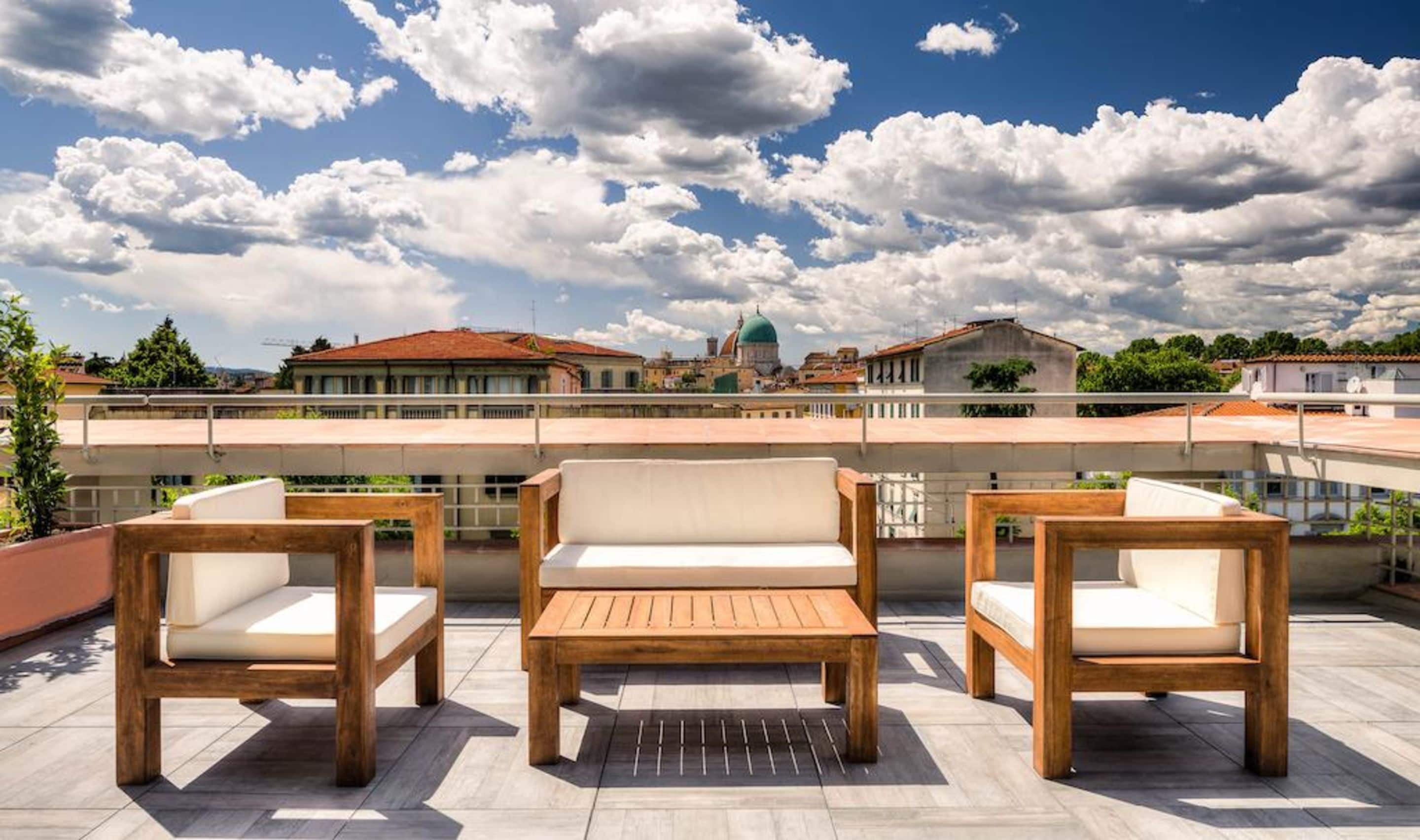 Panorama-suite - terrasse - byudsigt | Udsigt fra værelset