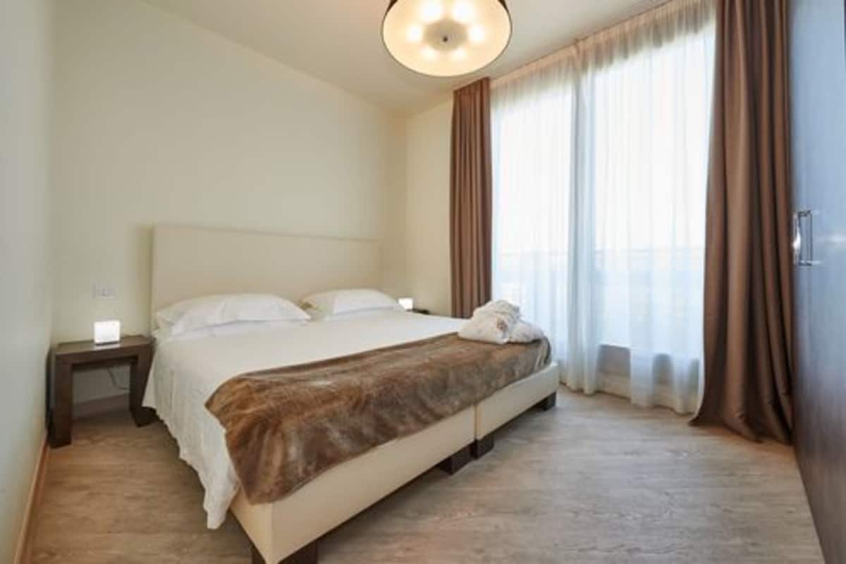 Phòng Suite dành cho gia đình | Bộ đồ giường cao cấp, chăn bông, nệm có lớp đệm bông