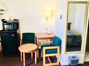 Design Single Room | View from room - North Country American Inn (Kalkaska)