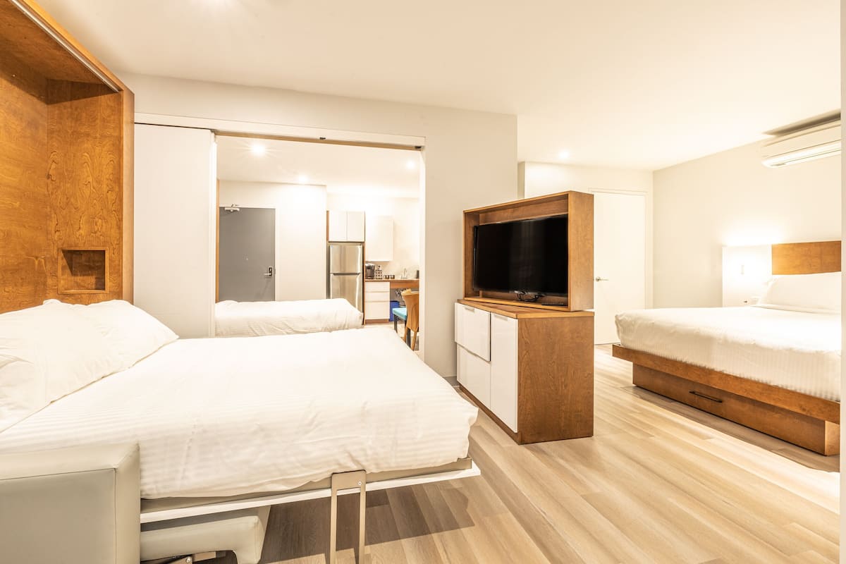 Ropa de cama de alta calidad y camas con efecto memoria