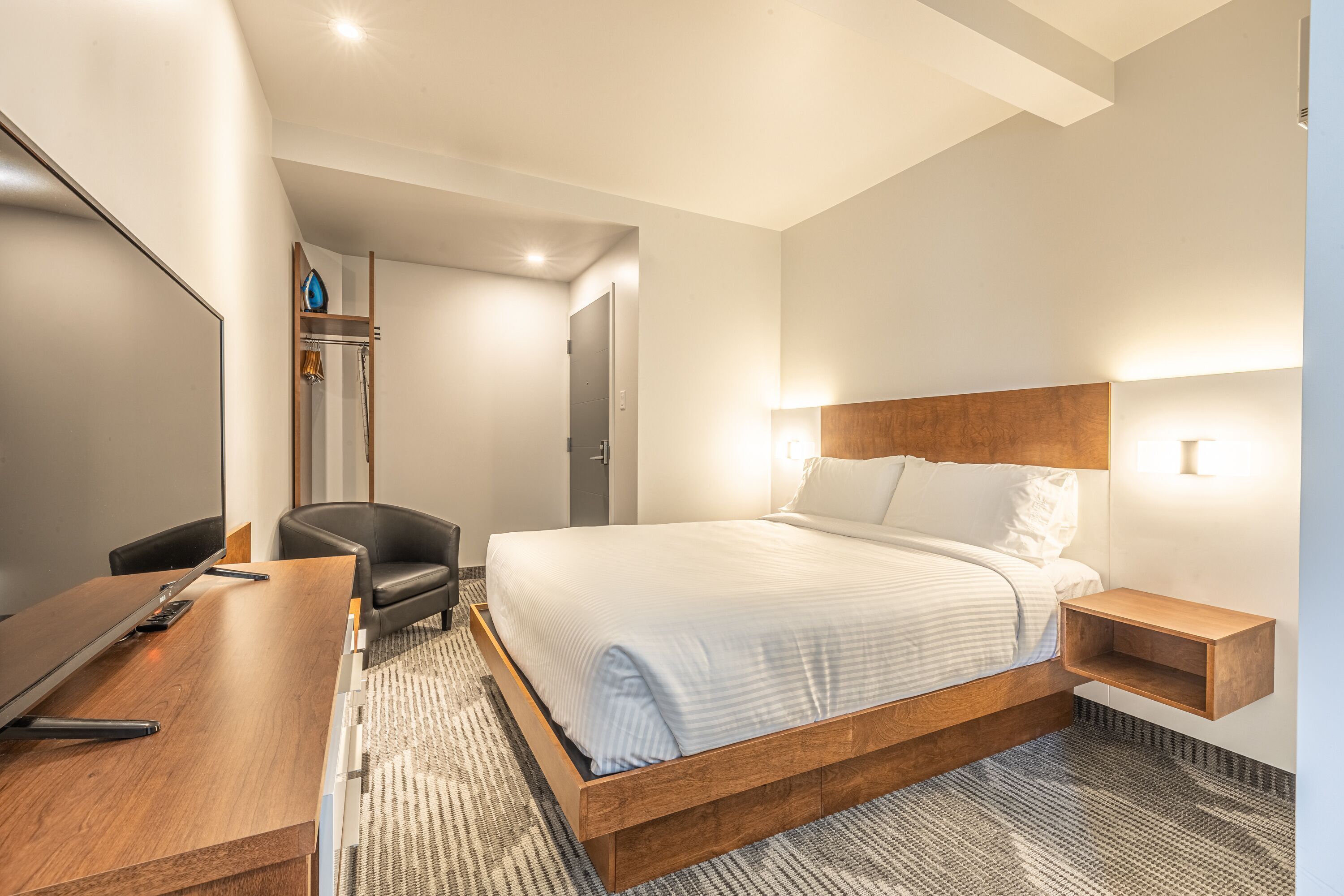 Ropa de cama de alta calidad y camas con efecto memoria 