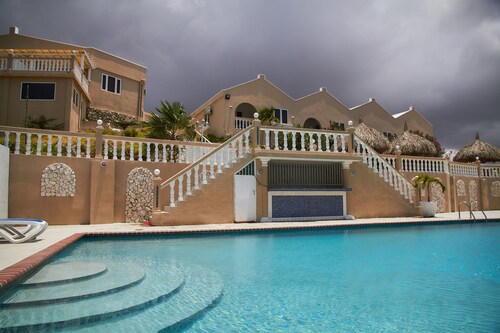 Piscadera Seaview Apartments