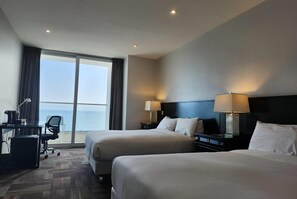 Deluxe Room, 2 Double Beds, Non Smoking (Oceanfront View) | In-room safe, desk, free WiFi, bed sheets - Wyndham Garden Antofagasta Pettra (Antofagasta)